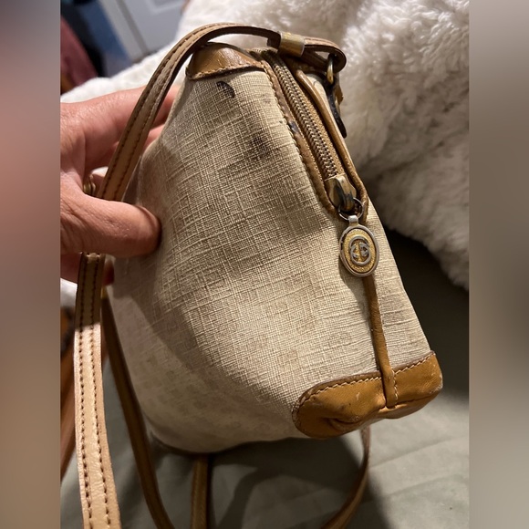 Authentic vintage Gucci Small Shoulder Bag, GG logo - Serial number 007-115-0093 - Picture 3 of 11